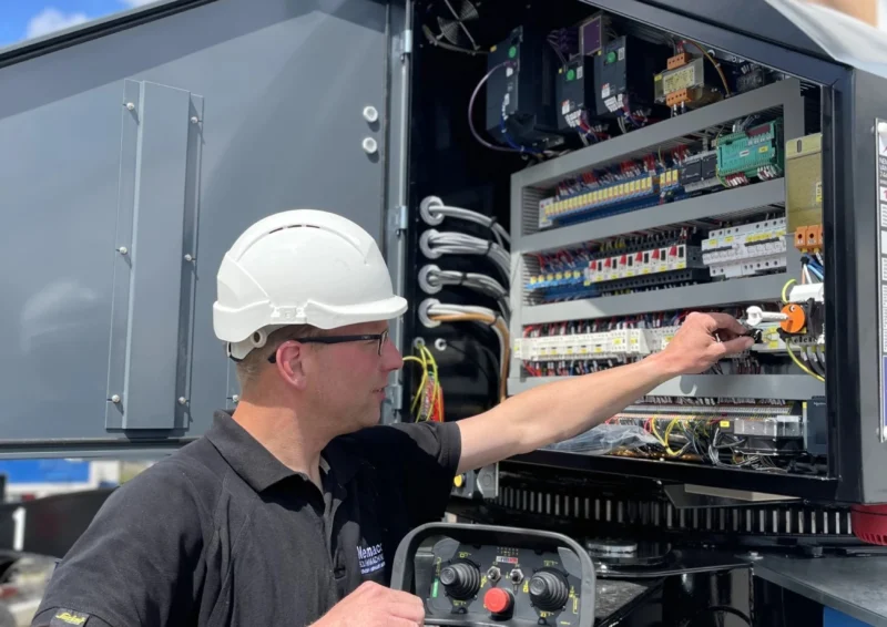 Binnendienst- en Buitendienstmonteur Elektrotechniek