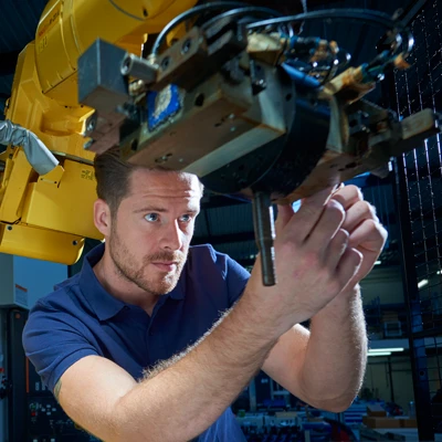 Service Monteur CNC Machines