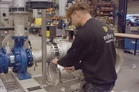 Medewerker Afmontage