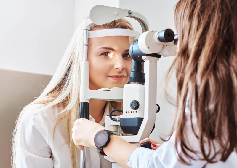 Opticien