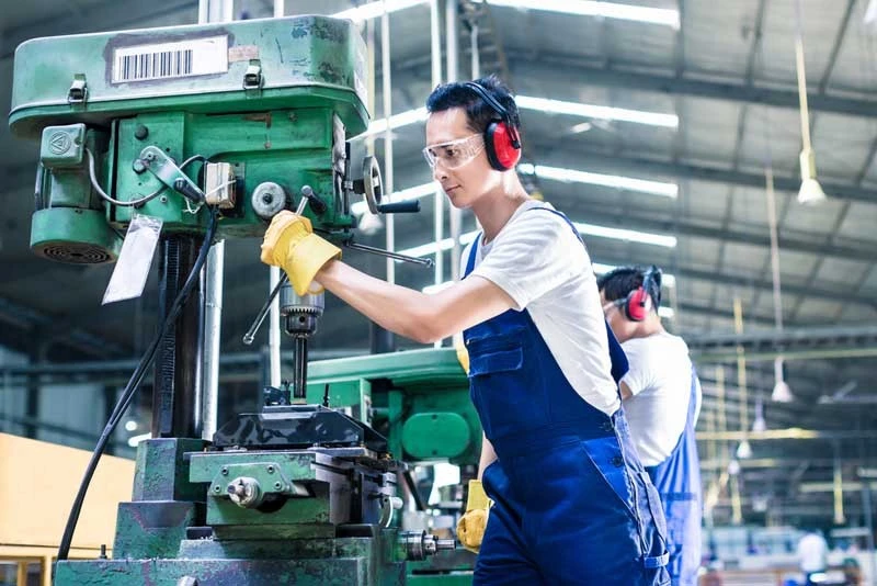 Production Worker Paint